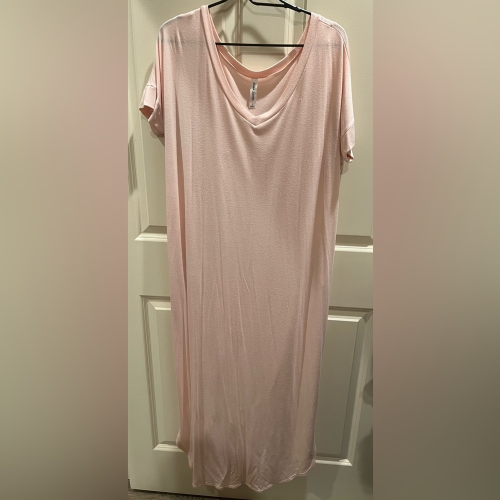 Zenana Outfitters size Large light pink